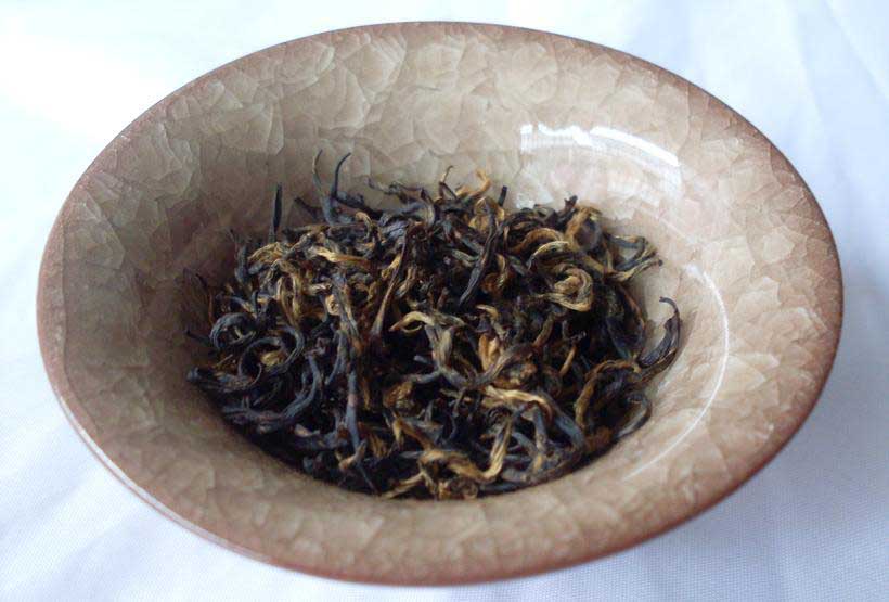 正山小种红茶干茶