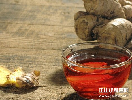 初识正山小种红茶的茶叶梗