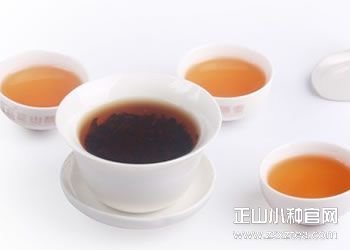 八马正山<a href=http://m.zsxztea.com/baike/19 target=_blank >小种红茶</a>
